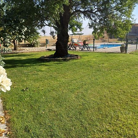 Вилла El Almendro Del Cura Villarmayor  Экстерьер фото