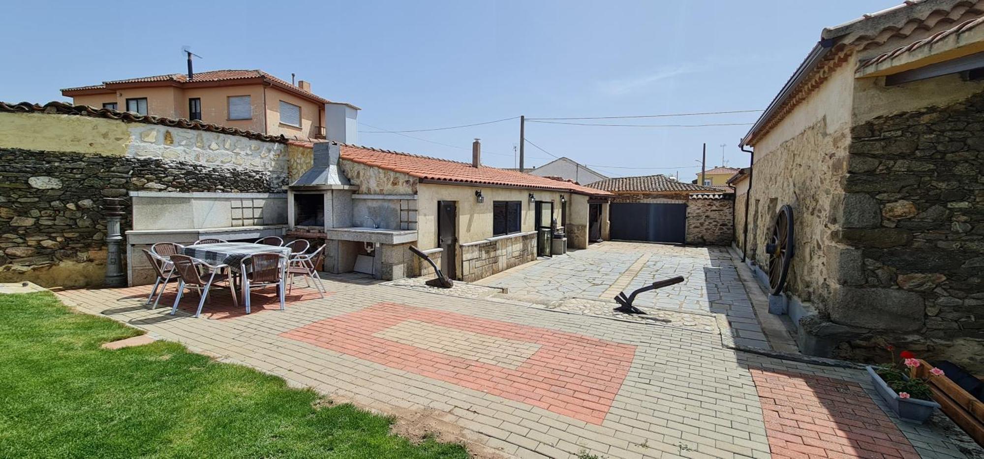Вилла El Almendro Del Cura Villarmayor  Экстерьер фото