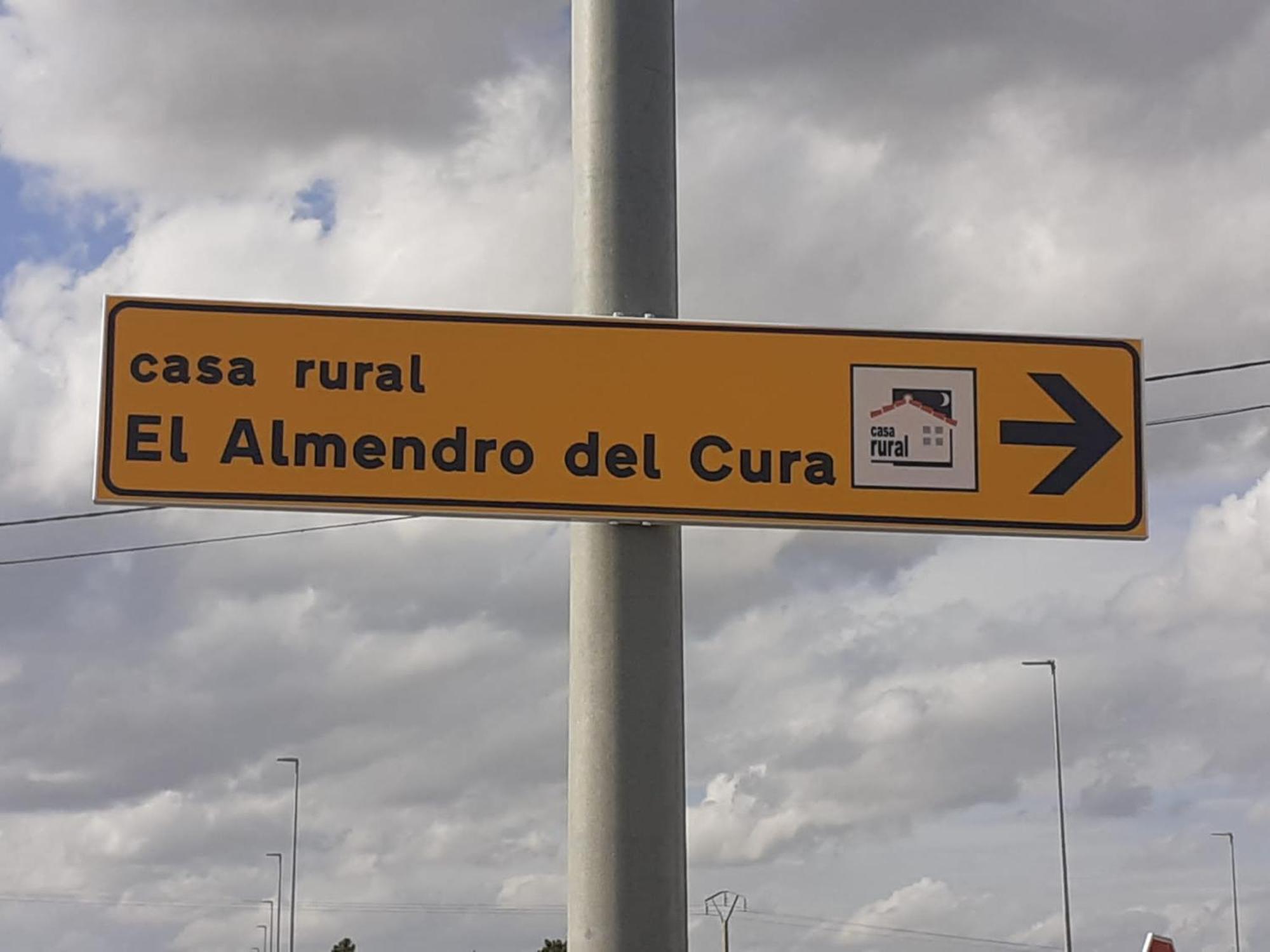 Вилла El Almendro Del Cura Villarmayor  Экстерьер фото